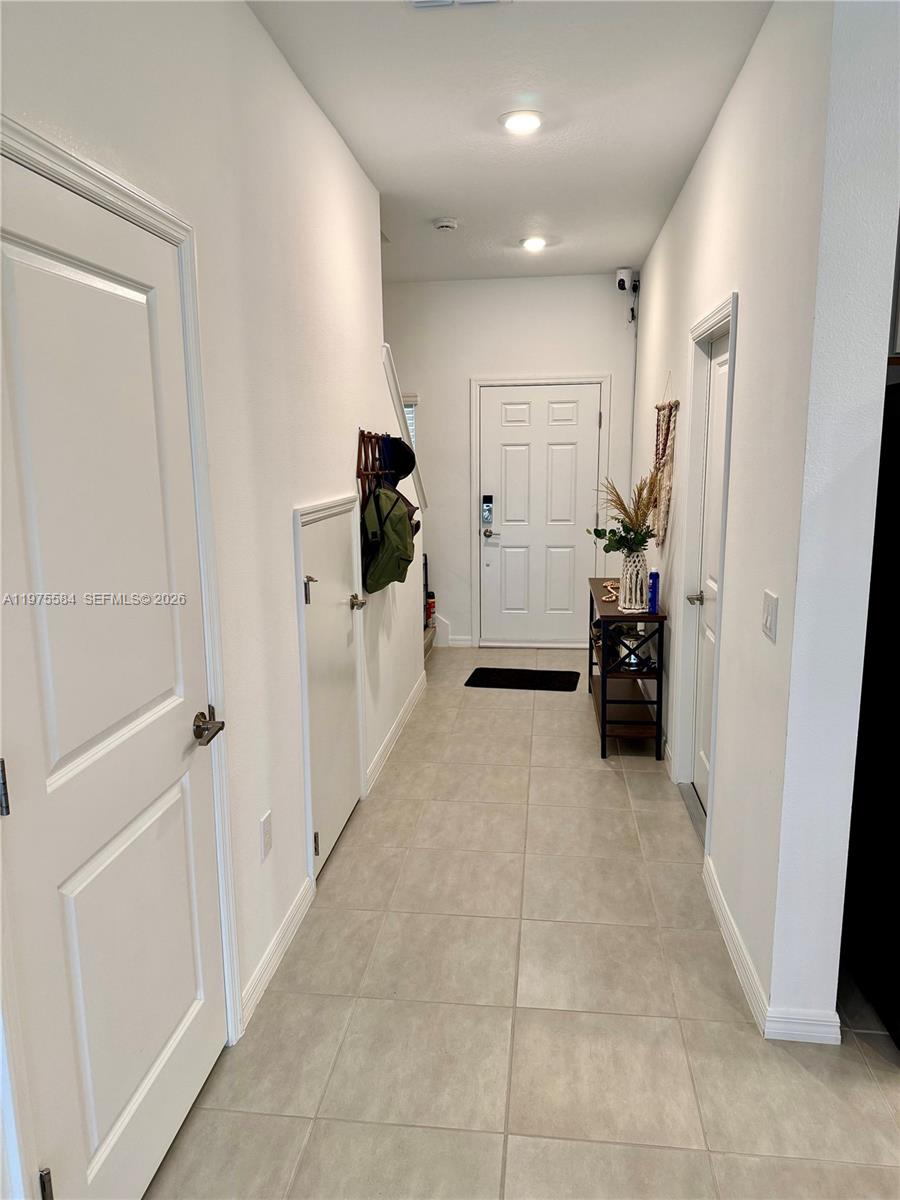 THE TOWNHOMES AT BELLALAGO - Residential