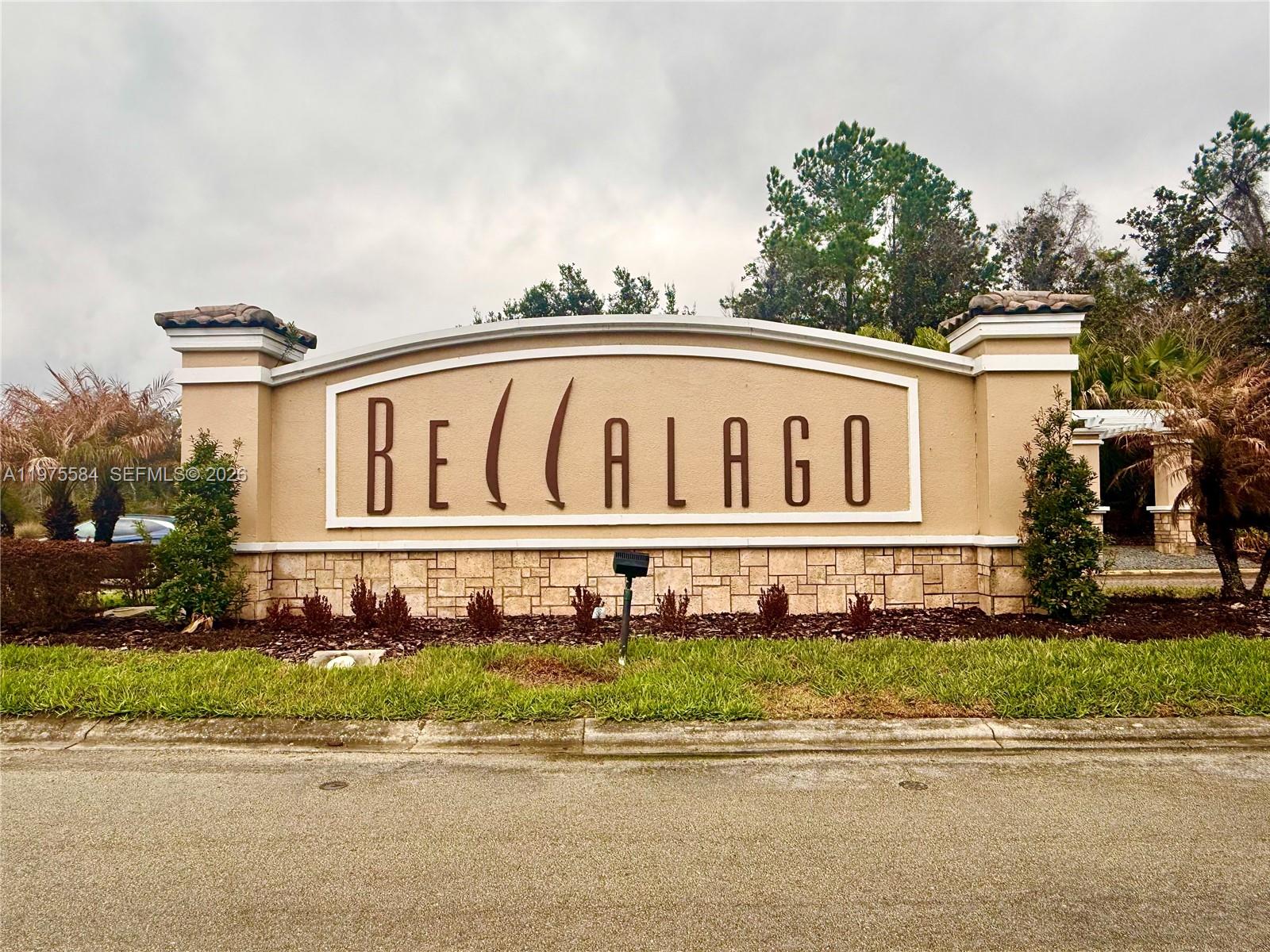THE TOWNHOMES AT BELLALAGO - Residential