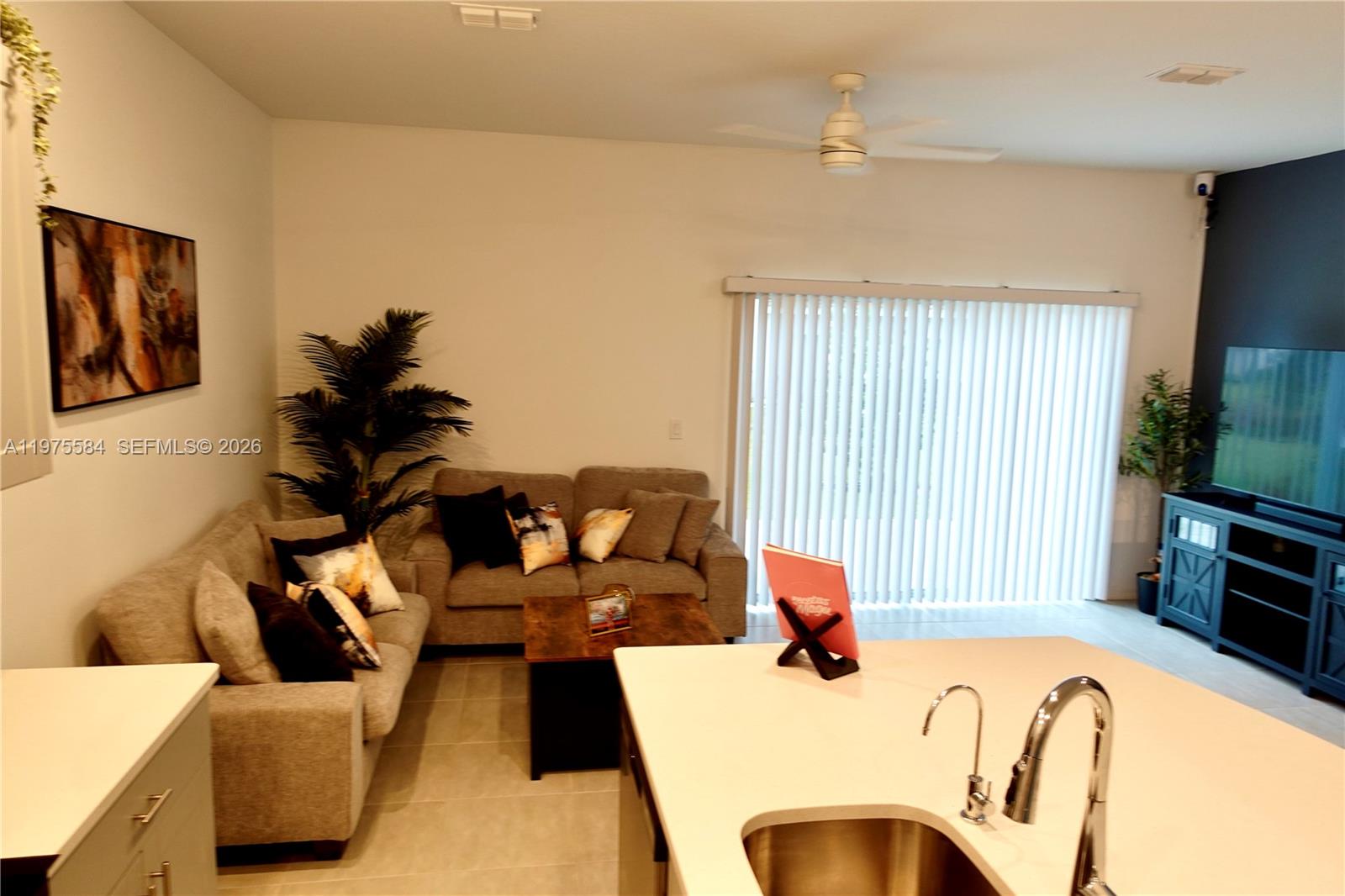 THE TOWNHOMES AT BELLALAGO - Residential