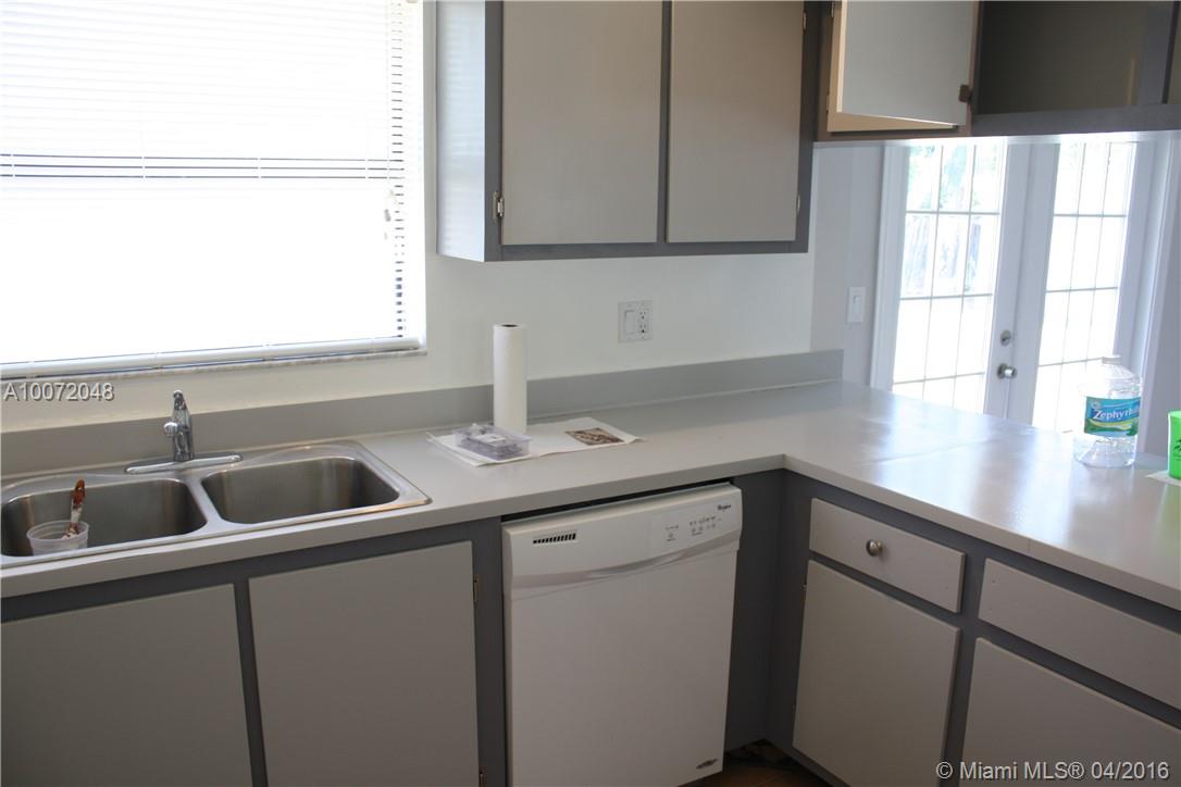 North Lauderdale Village - Residential Lease