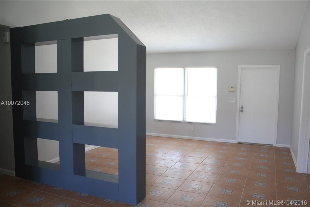 North Lauderdale Village - Residential Lease