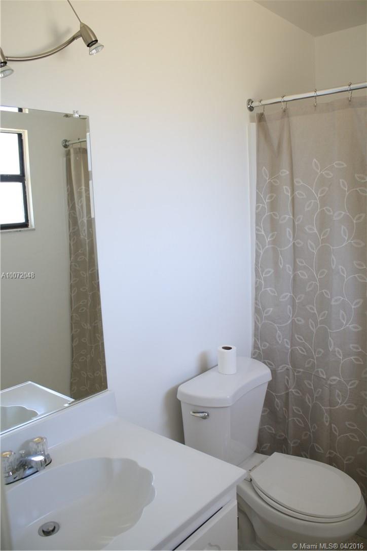 North Lauderdale Village - Residential Lease