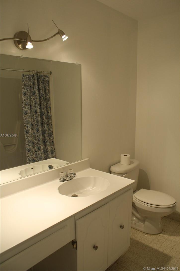 North Lauderdale Village - Residential Lease