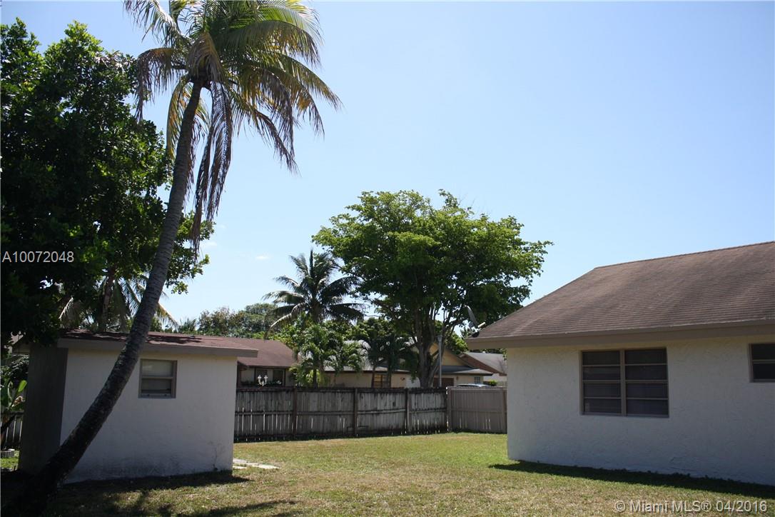 North Lauderdale Village - Residential Lease