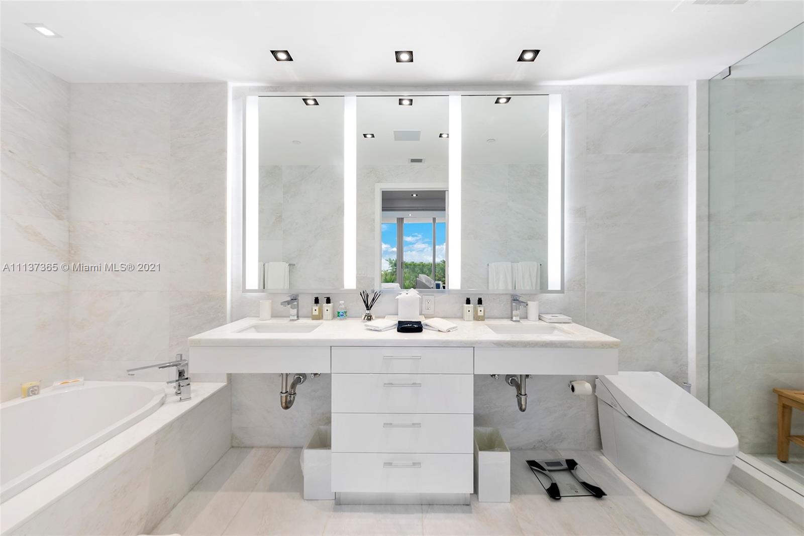 One Ocean - Residential