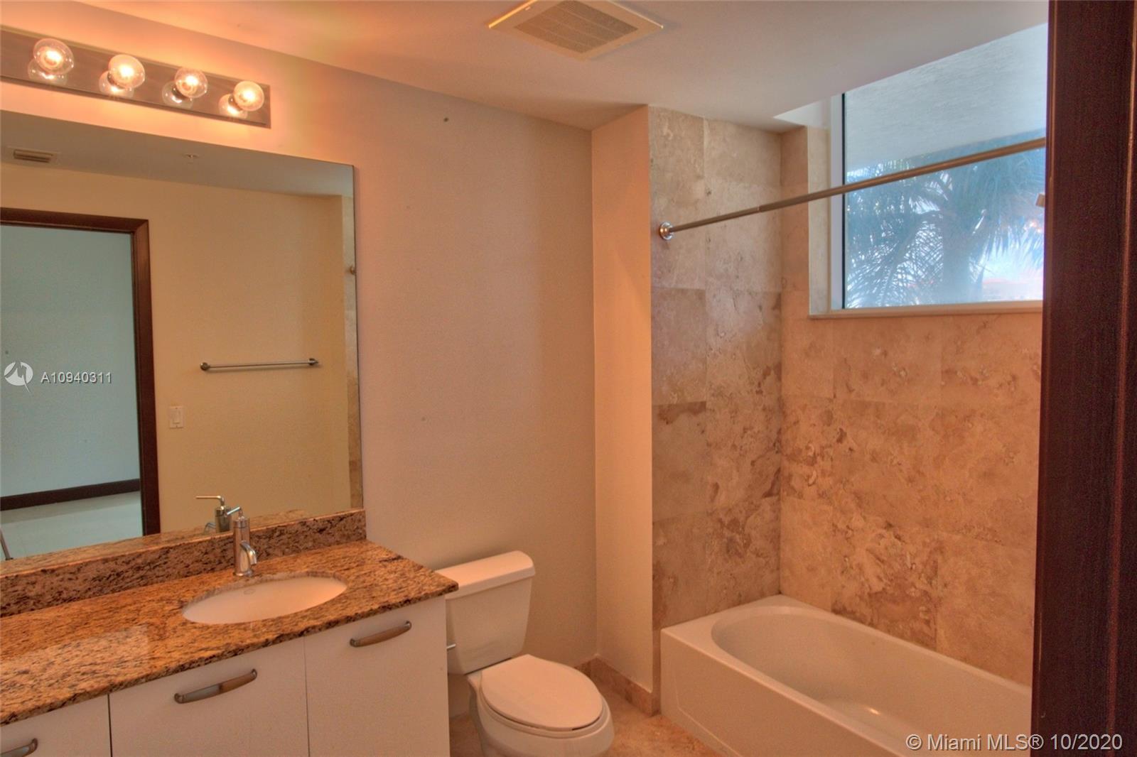 LUNA OCEAN RESIDENCES - Residential