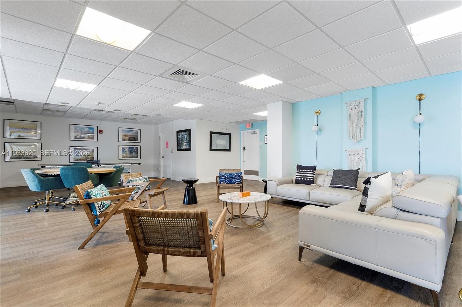 CLIPPER CONDO NO 1 - Residential