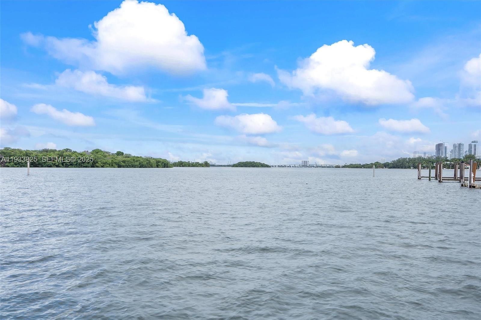 CLIPPER CONDO NO 1 - Residential