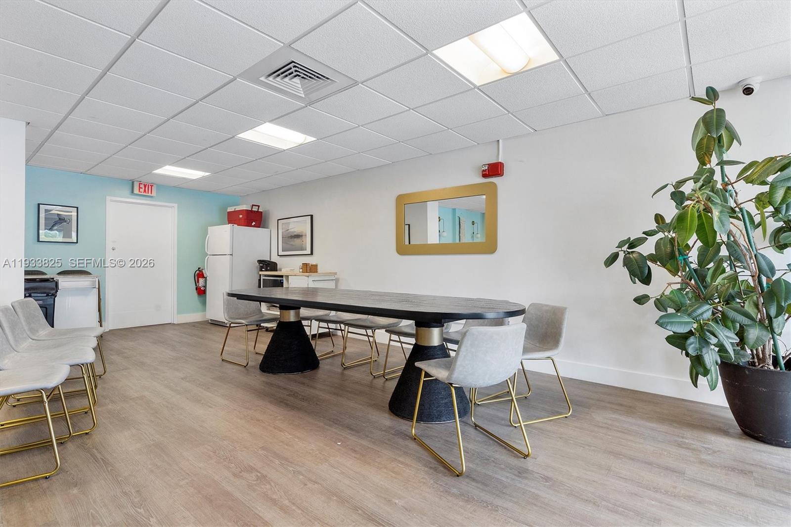 CLIPPER CONDO NO 1 - Residential