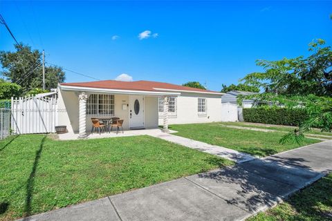 7231 SW 6th St Miami FL 33144