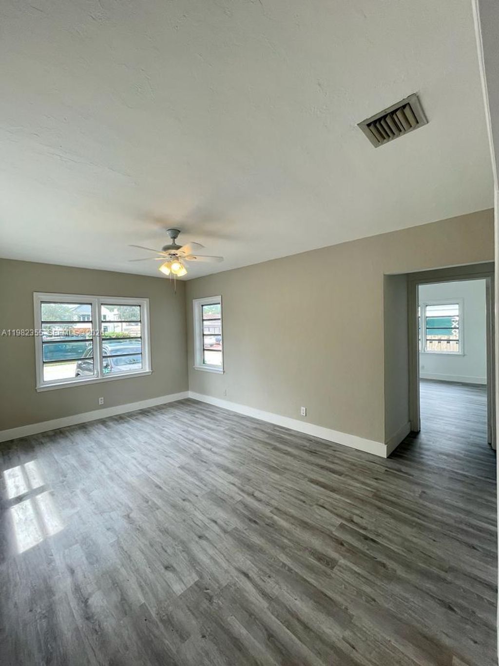 Photo of 820 SE 12th St #1, Fort Lauderdale, FL 33316 (MLS # A11982355)