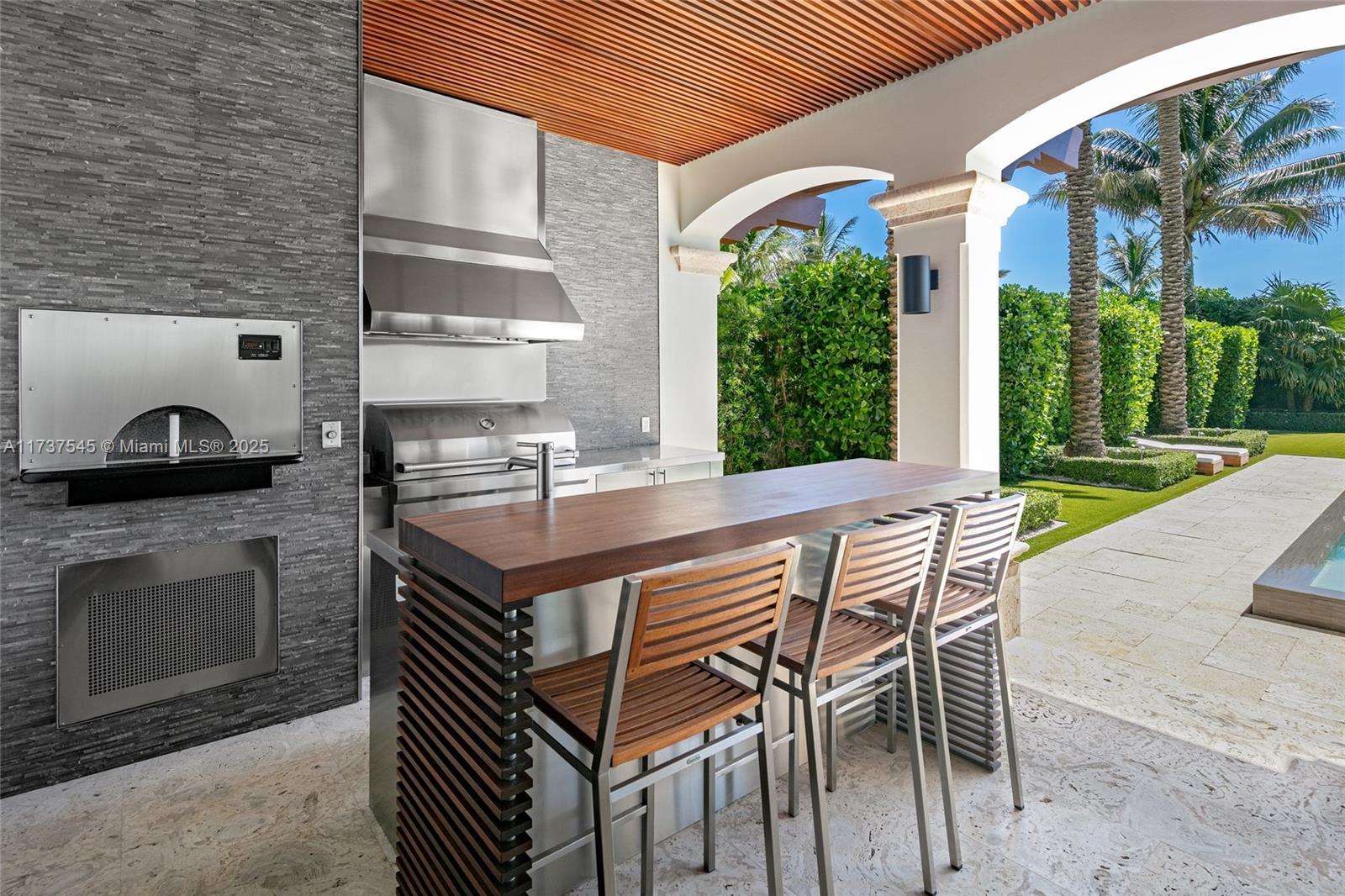 ALTOS DEL MAR NO 1 - Residential