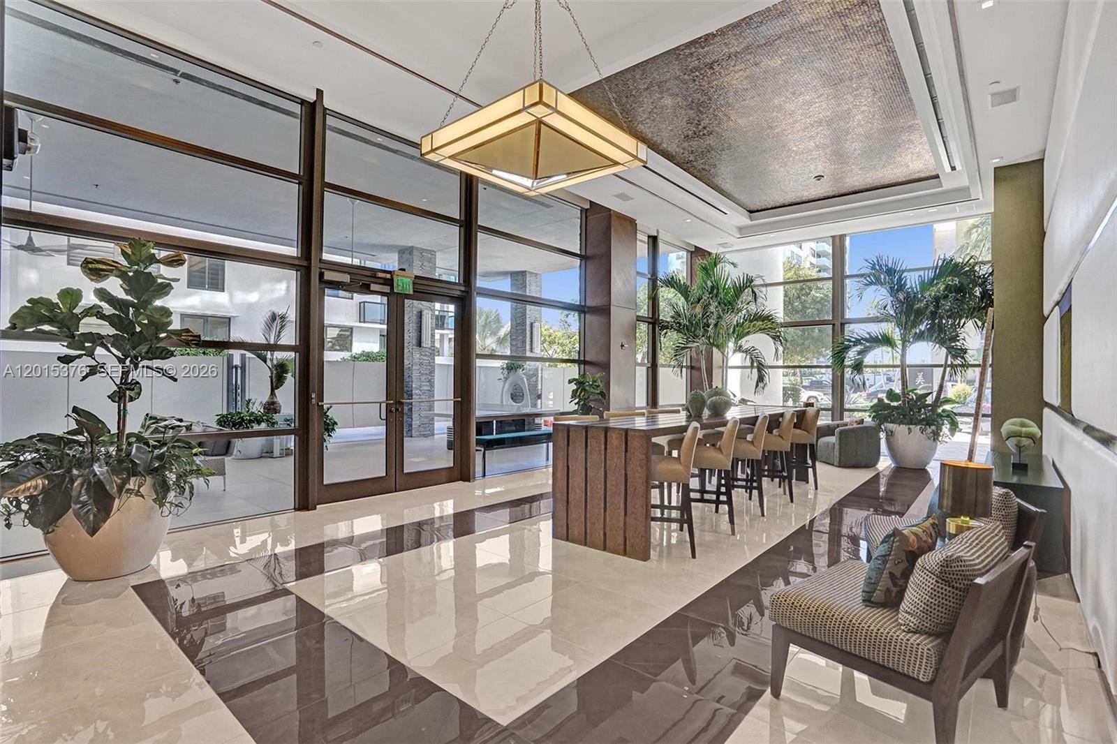 MEI CONDO - Residential Lease