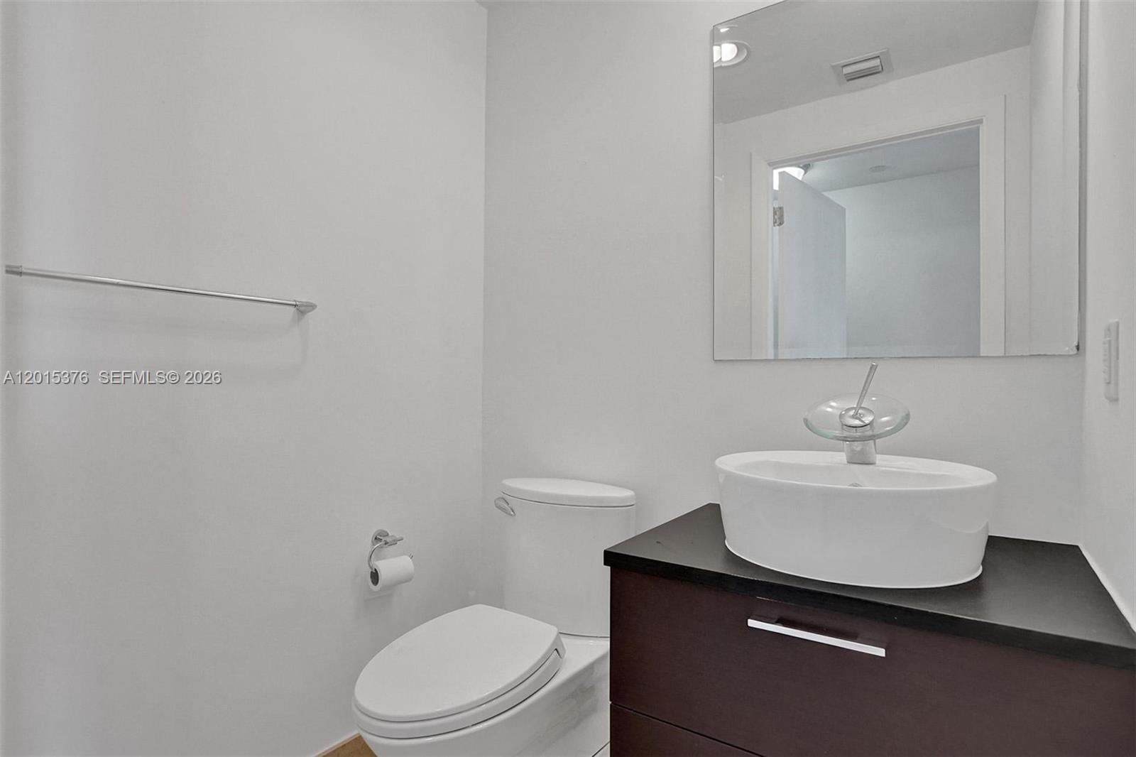 MEI CONDO - Residential Lease