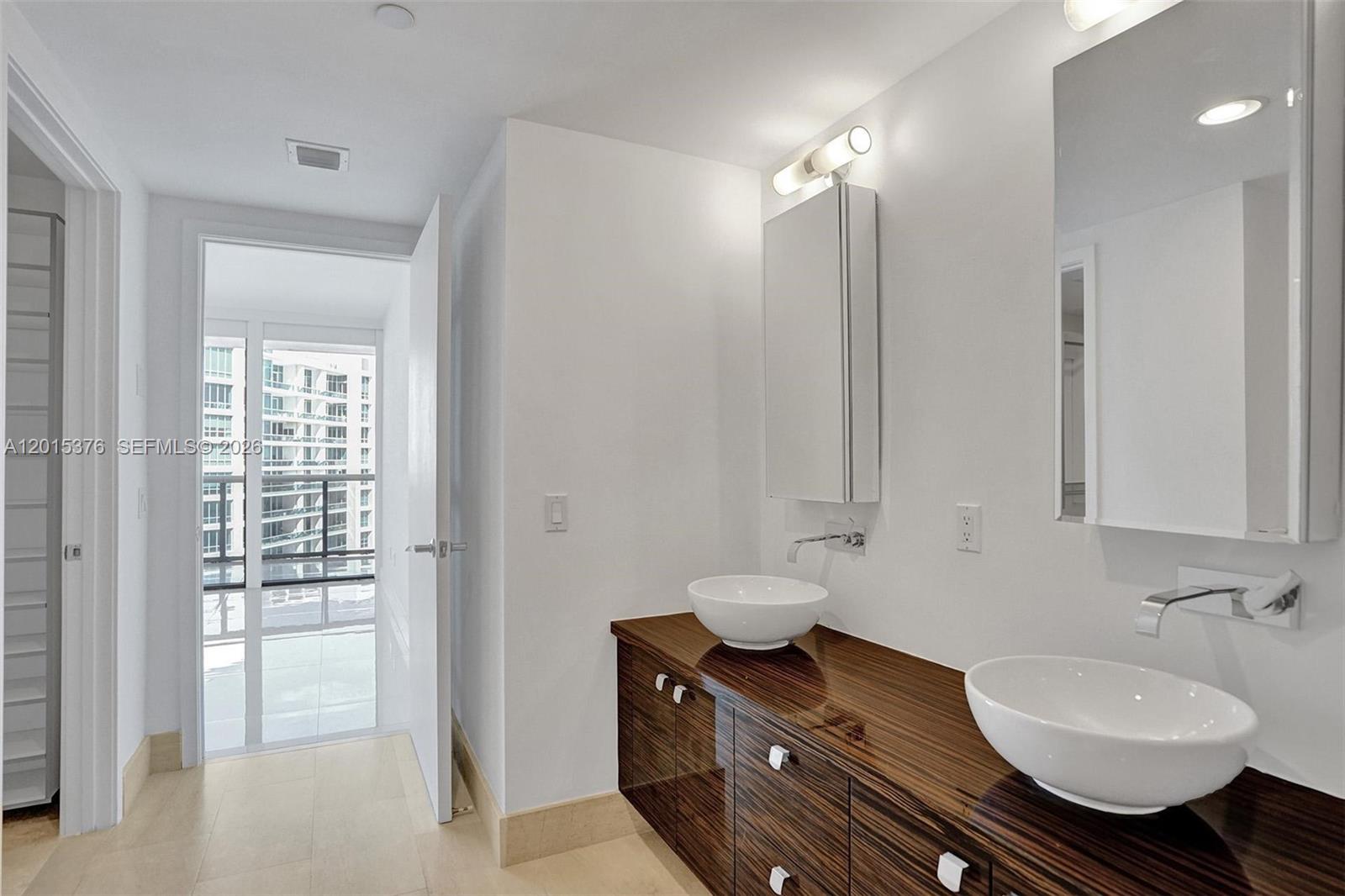 MEI CONDO - Residential Lease