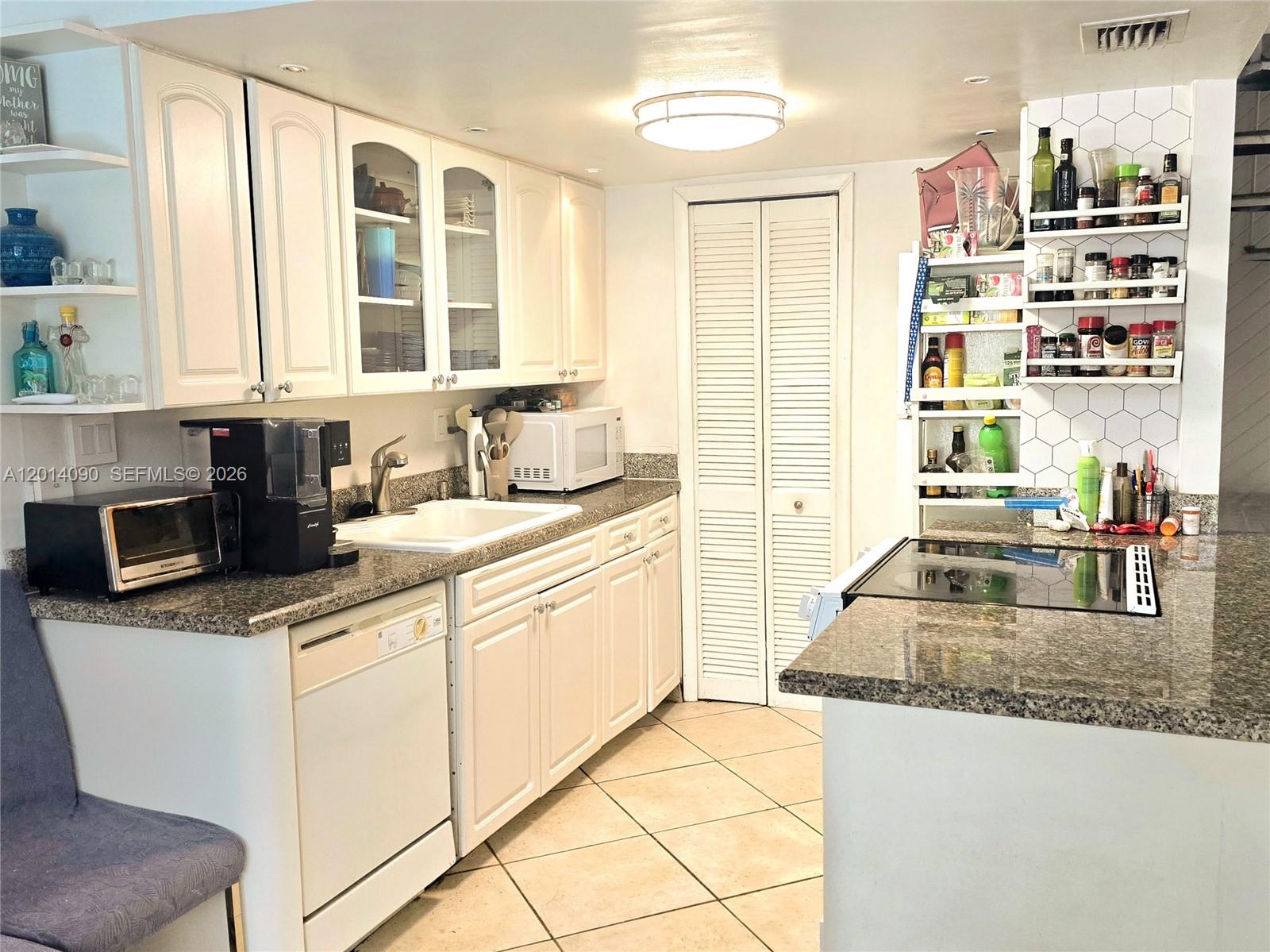 2989 Bird Ave 1