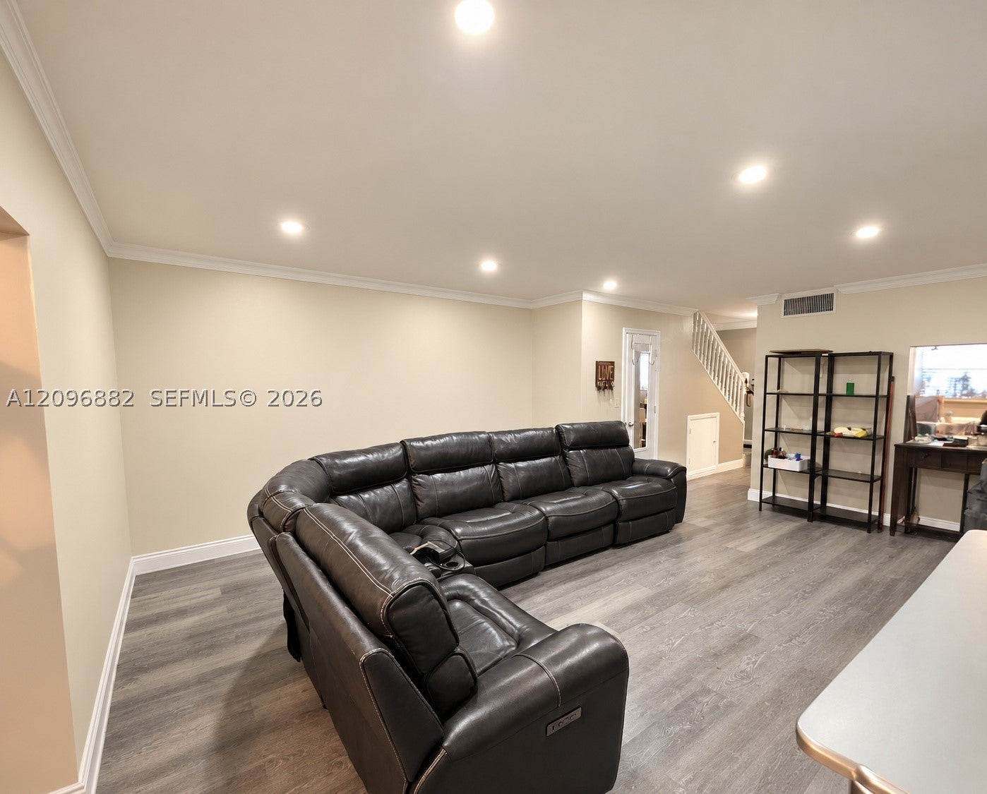 1785 W 72nd St