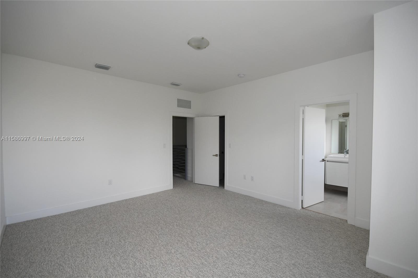 DORAL PALMS NORTH - Residential Lease