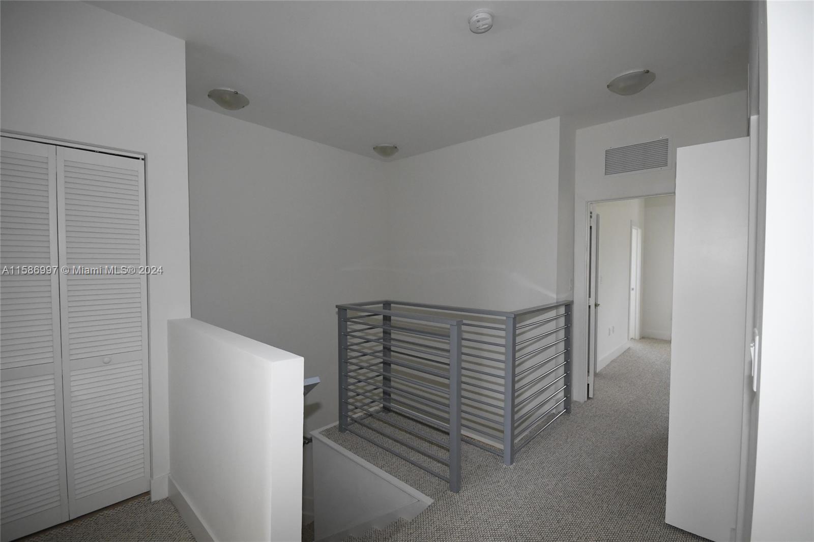 DORAL PALMS NORTH - Residential Lease