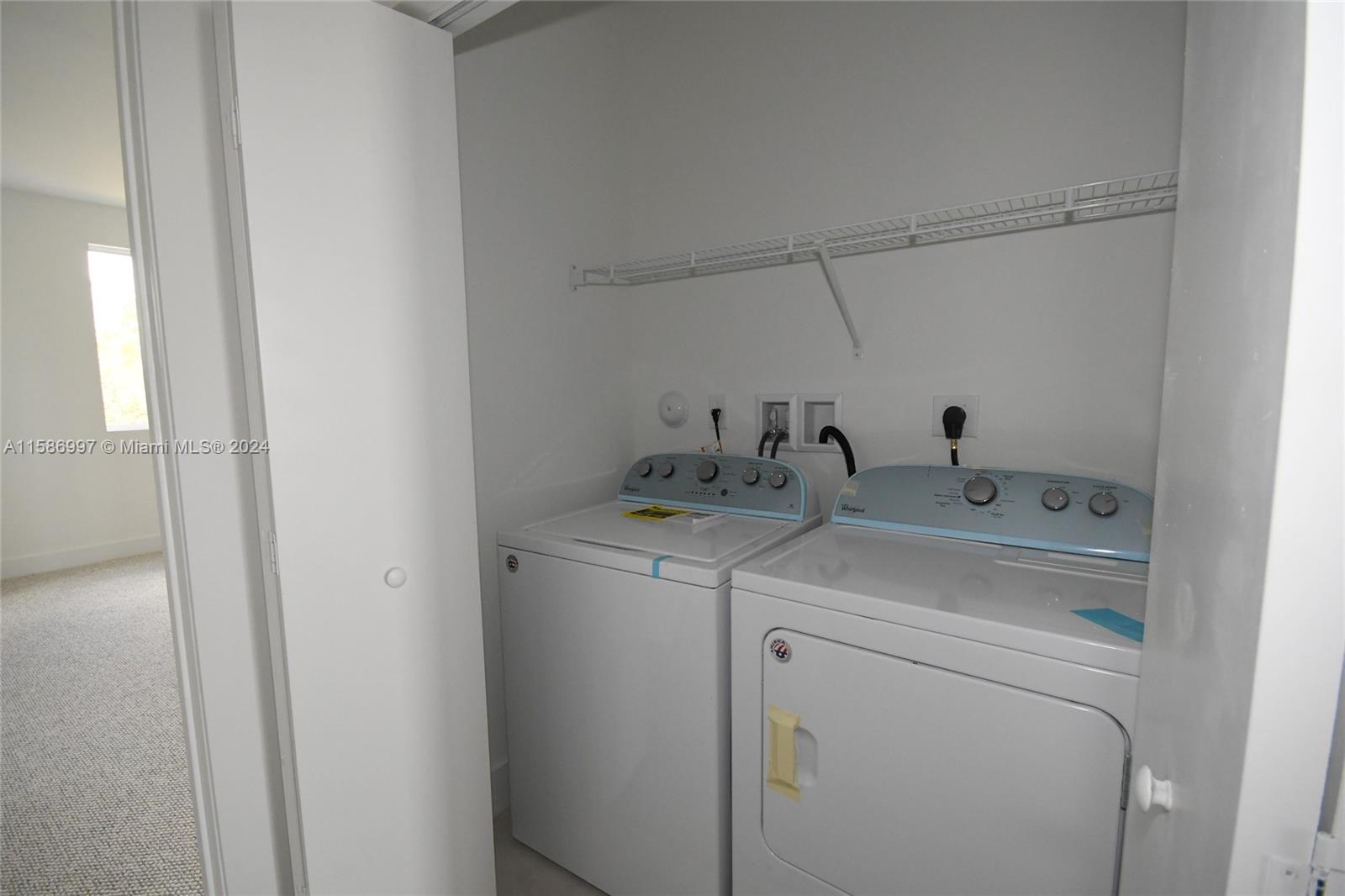 DORAL PALMS NORTH - Residential Lease