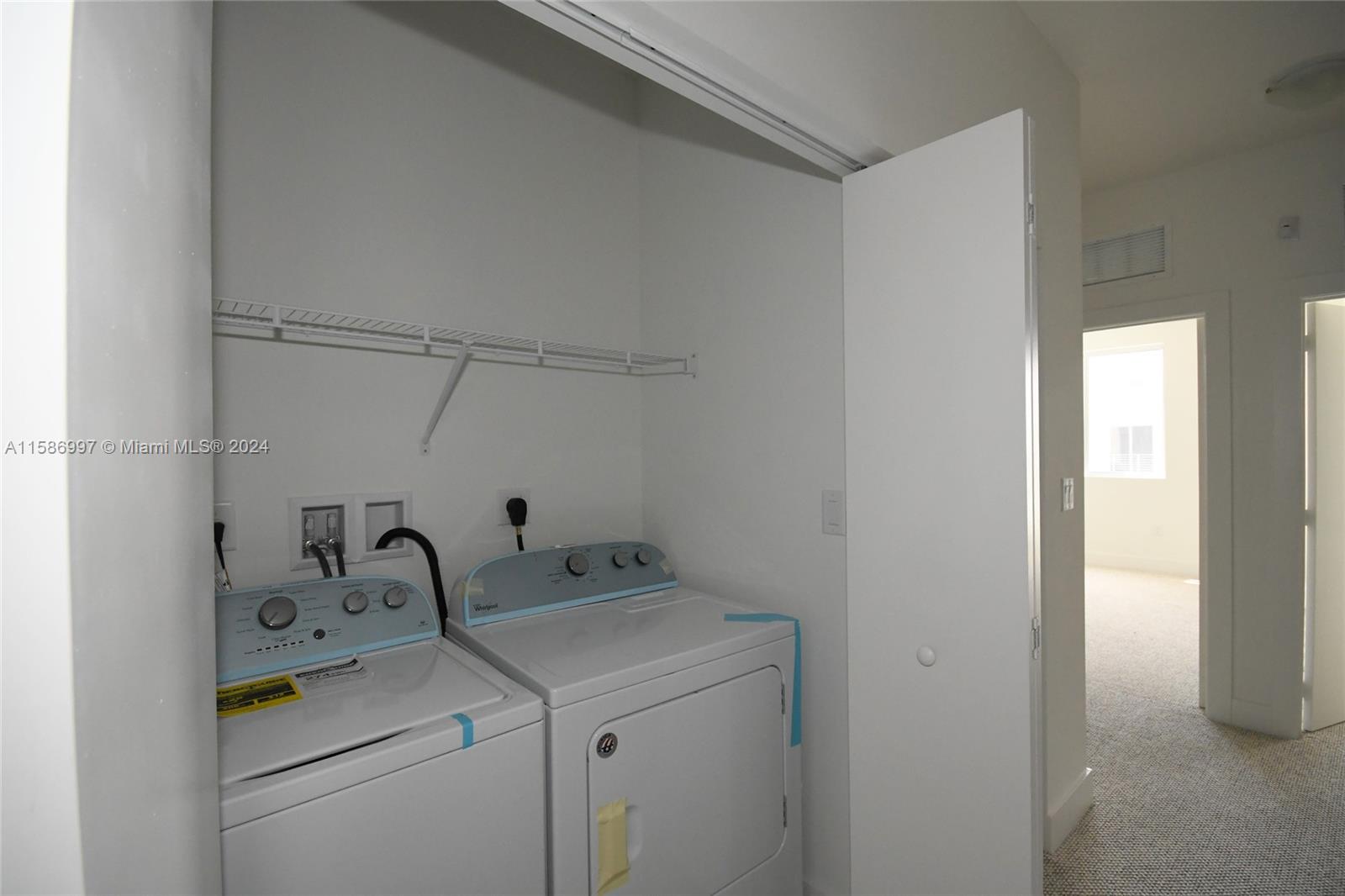 DORAL PALMS NORTH - Residential Lease