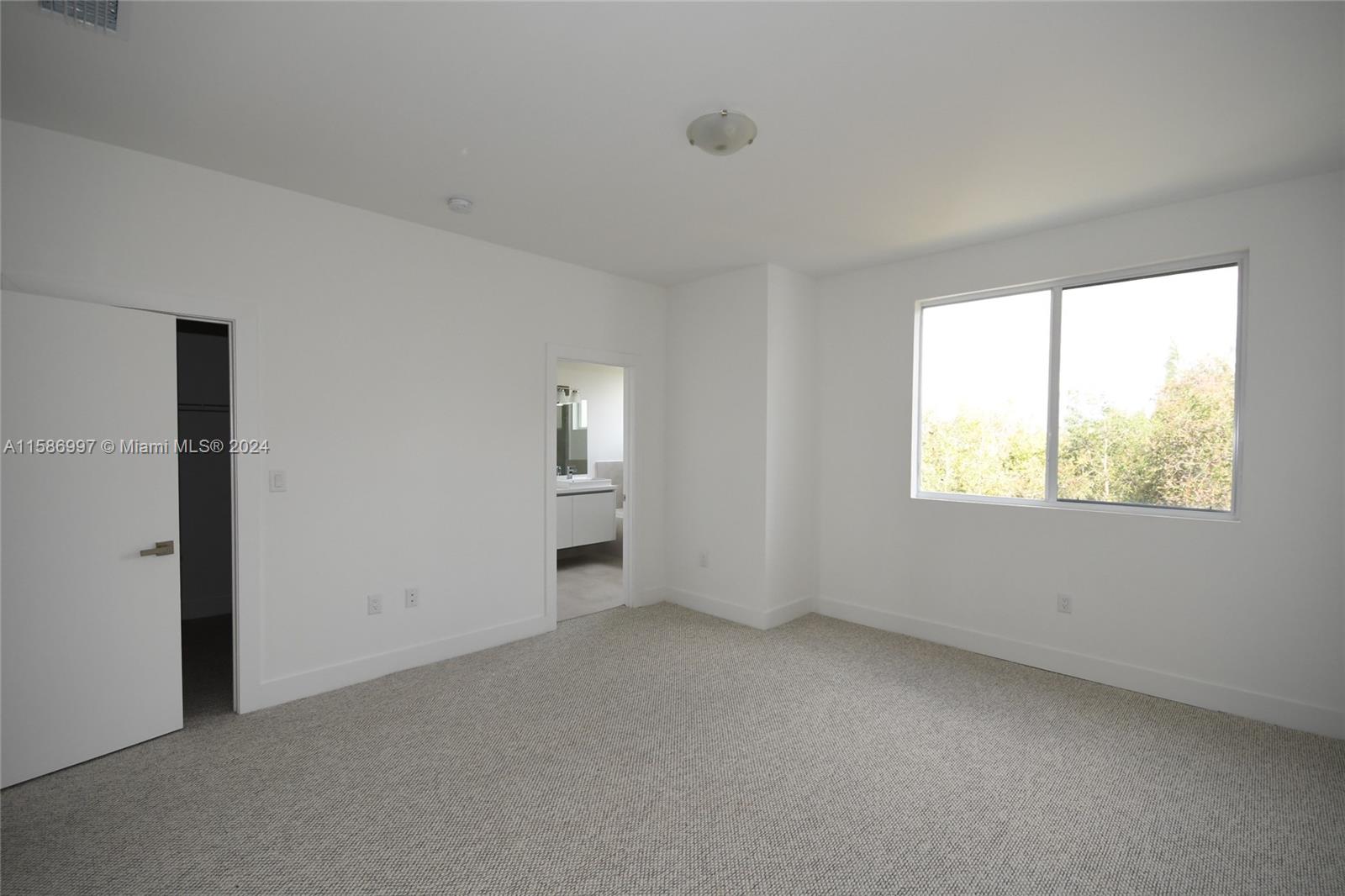 DORAL PALMS NORTH - Residential Lease