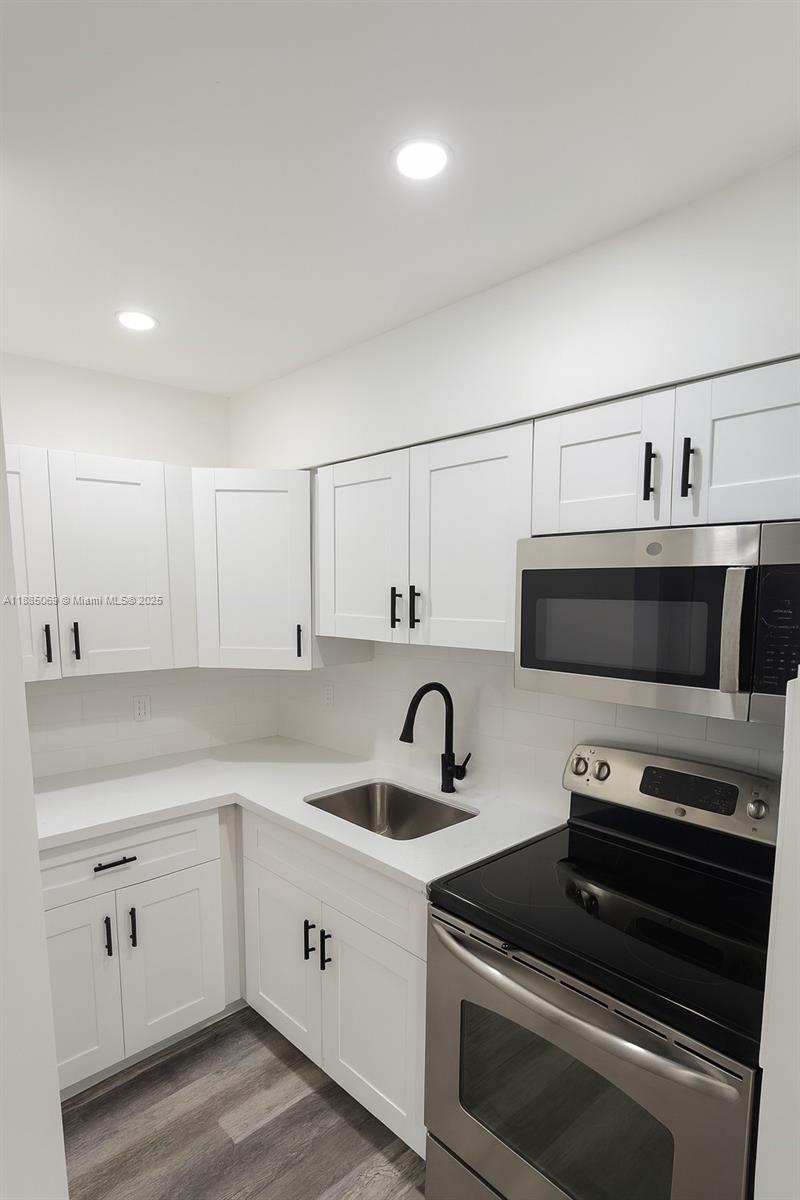 GEO M PHIPPENS SUB IN - Residential Lease