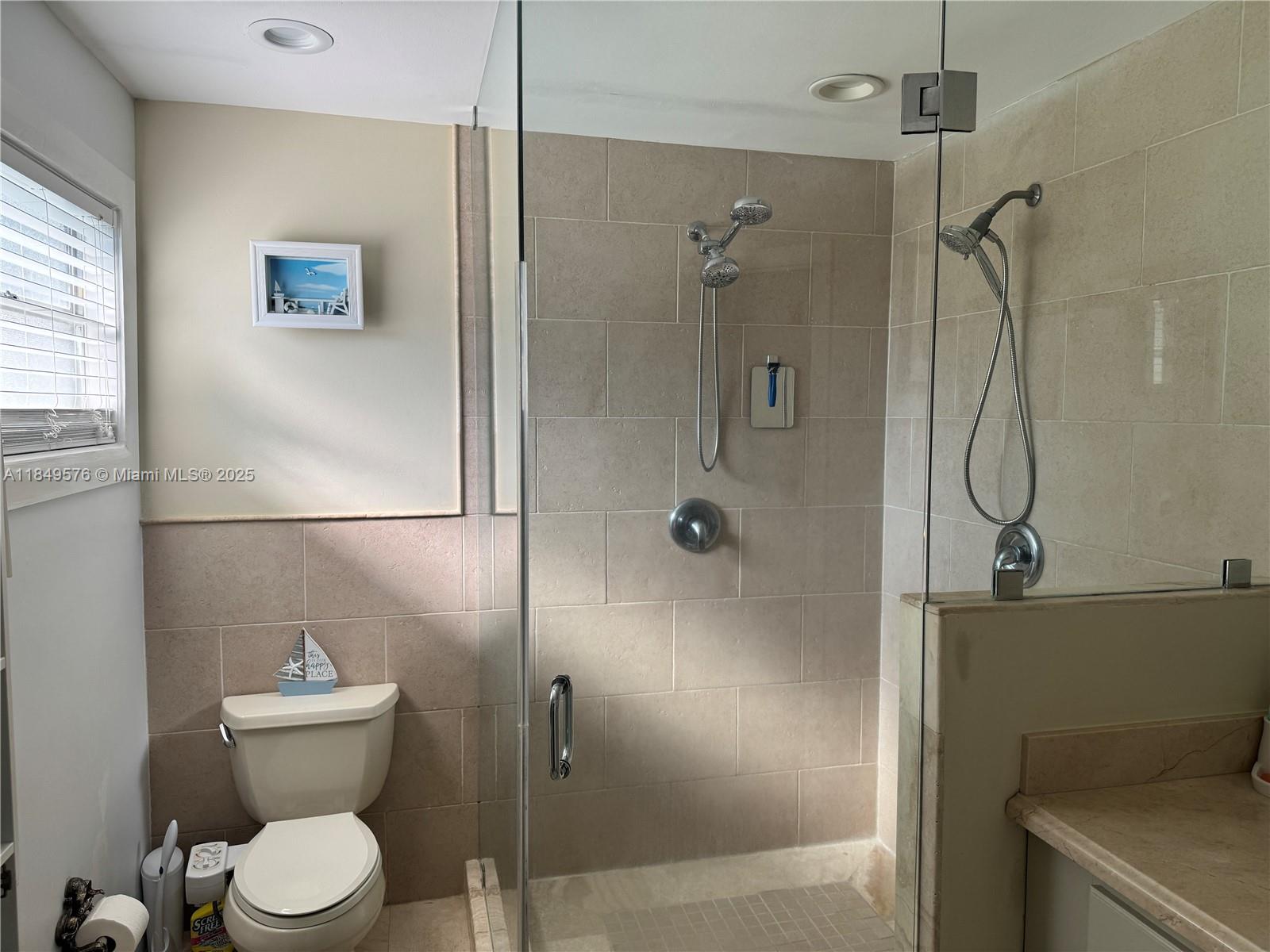 CUTLER RIDGE MANOR ESTATE - Residential