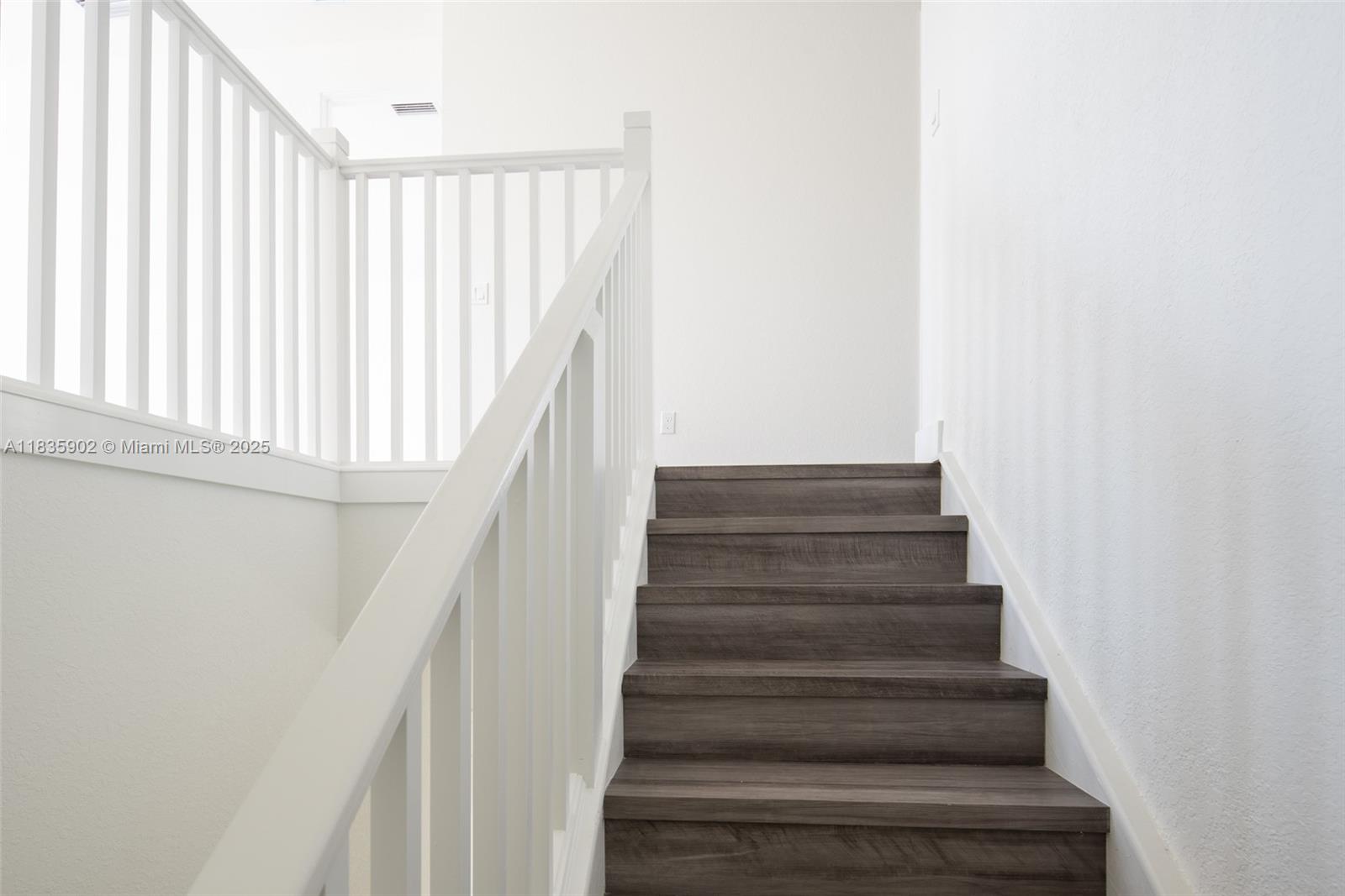 CENTRIS - Residential Lease