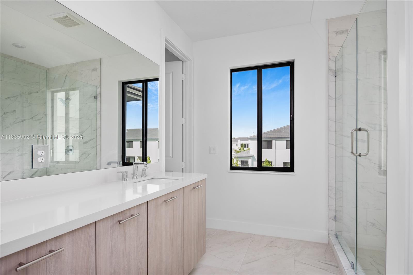 CENTRIS - Residential Lease