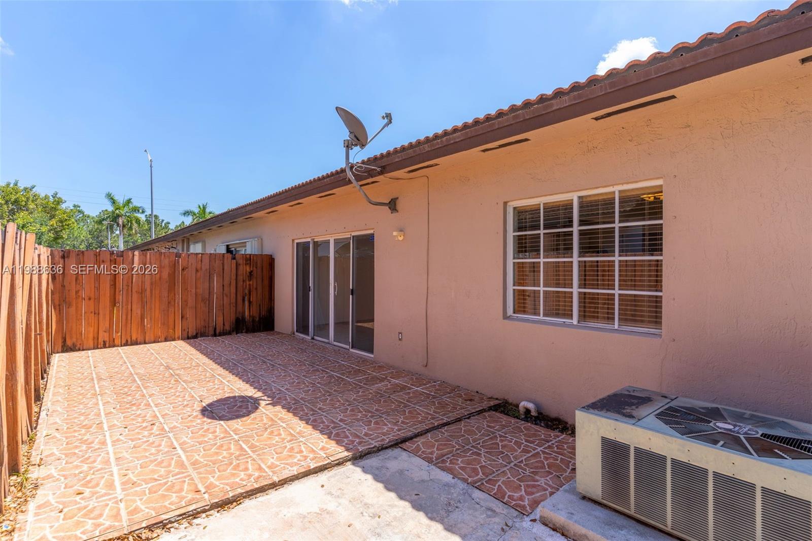 CAZADORES SUB - Residential Lease