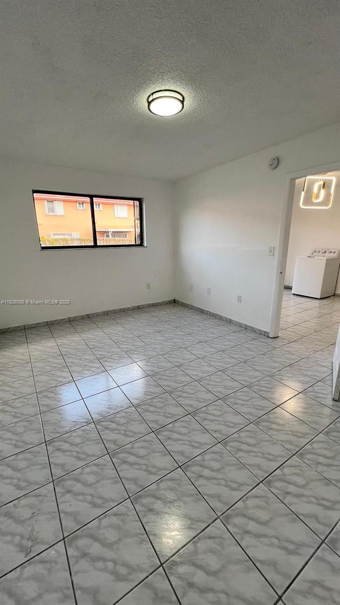 8095 NW 8th St 103
