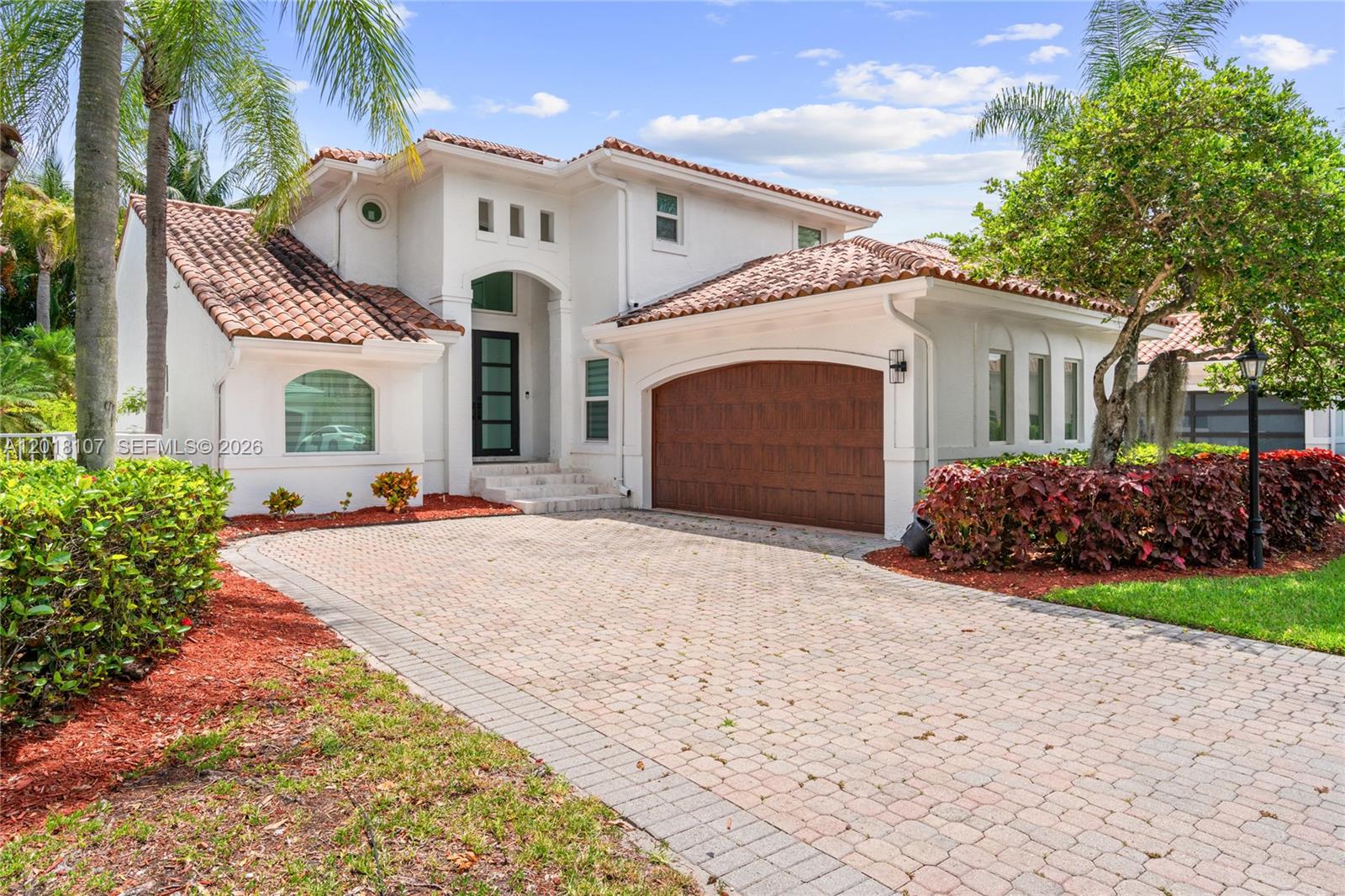 4621 NW 93rd Doral Ct