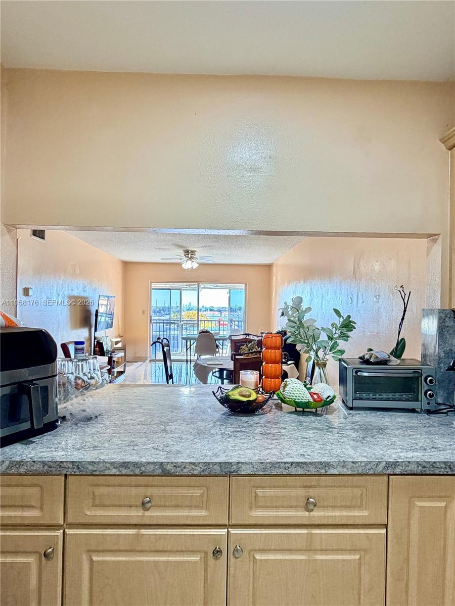 GRATIGNY PARK CONDO NO 1 - Residential Lease