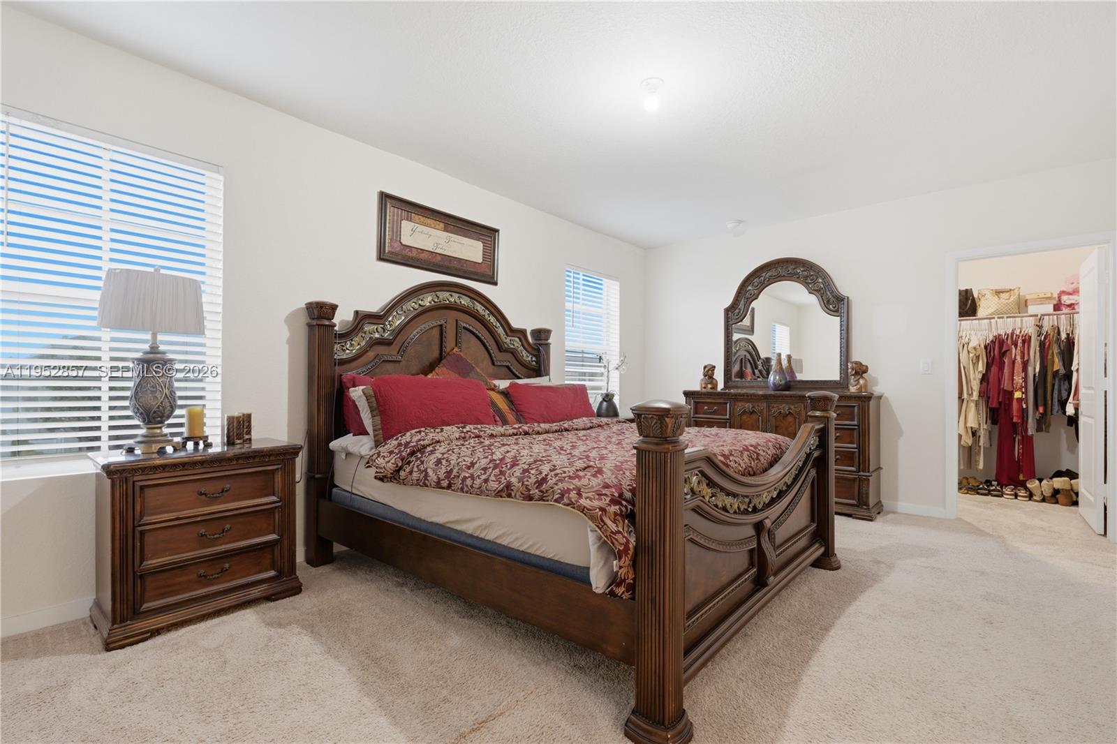 ROYAL HOMES WEST - Residential