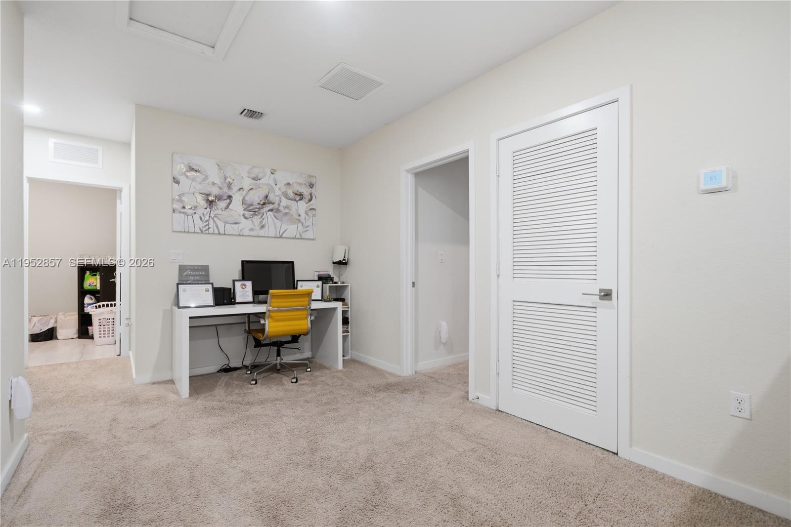 ROYAL HOMES WEST - Residential