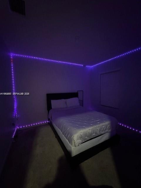 ROYAL HOMES WEST - Residential