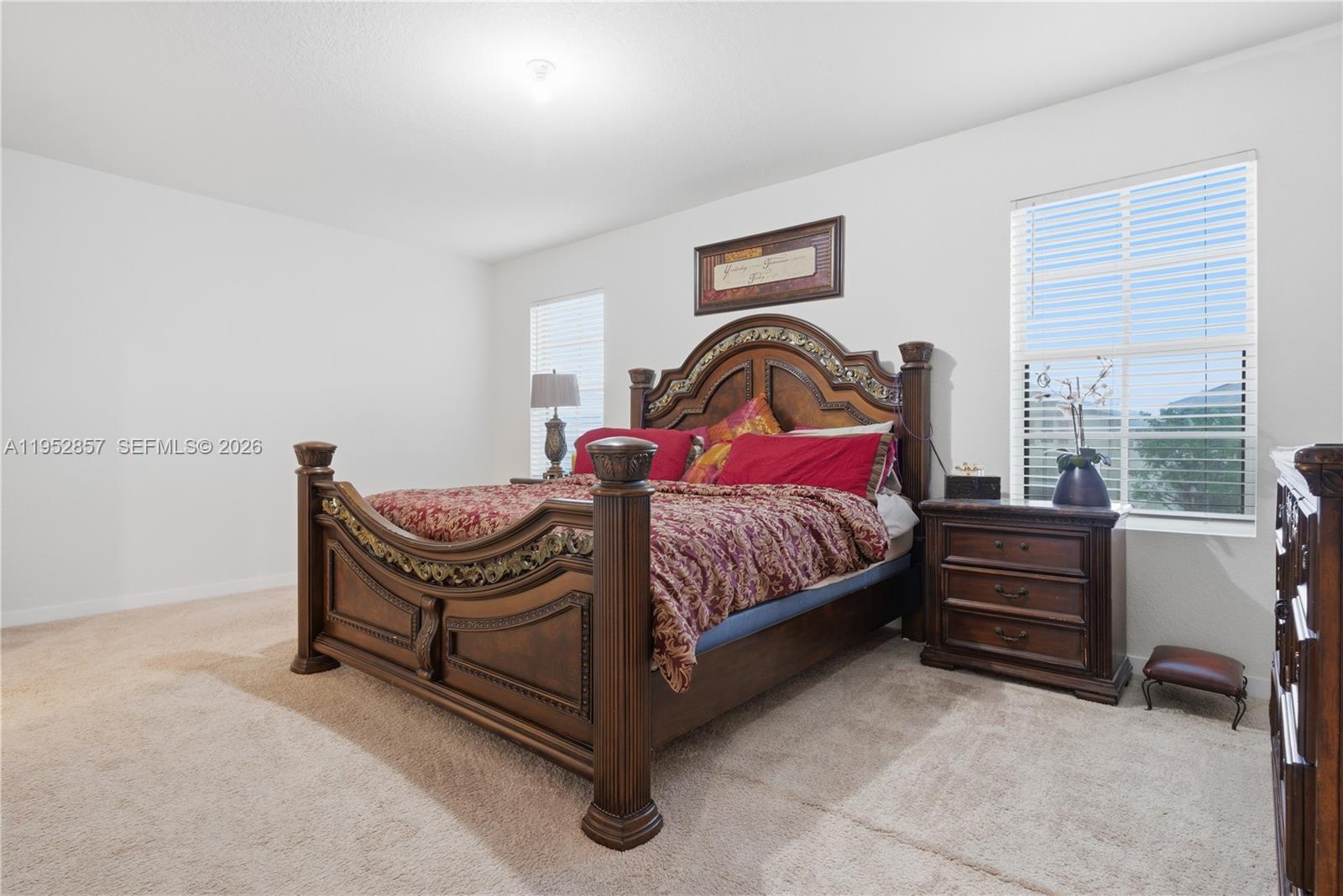 ROYAL HOMES WEST - Residential