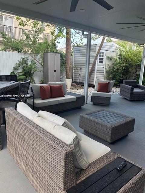 ROYAL HOMES WEST - Residential