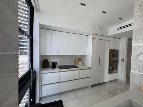 1010 Brickell Ave 1905 Miami FL 33131