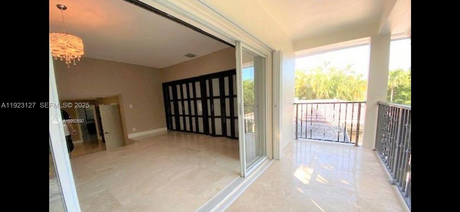 SANS SOUCI REV & AMD - Residential Lease