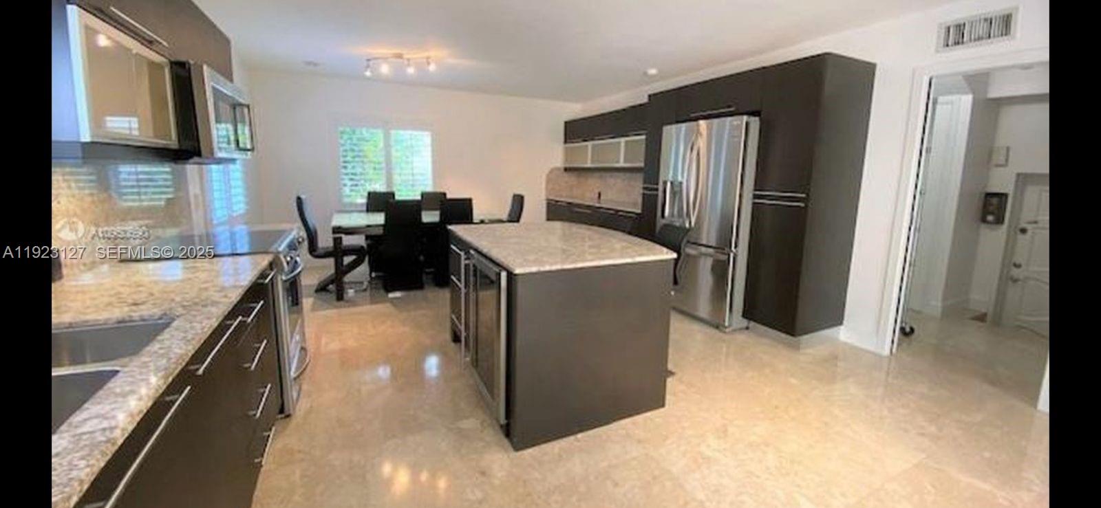 SANS SOUCI REV & AMD - Residential Lease