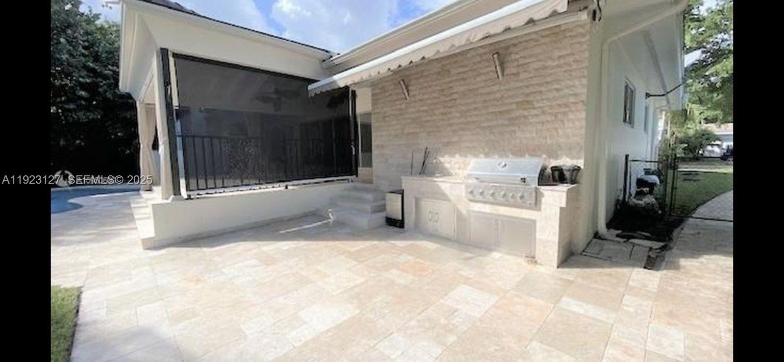 SANS SOUCI REV & AMD - Residential Lease