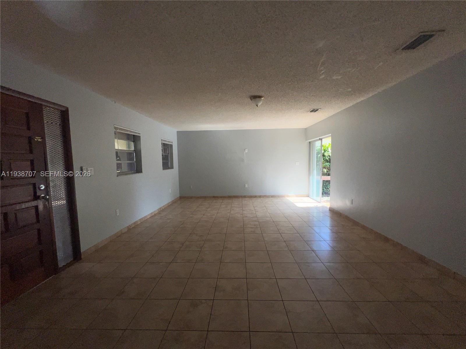 LA PALOMA - Residential