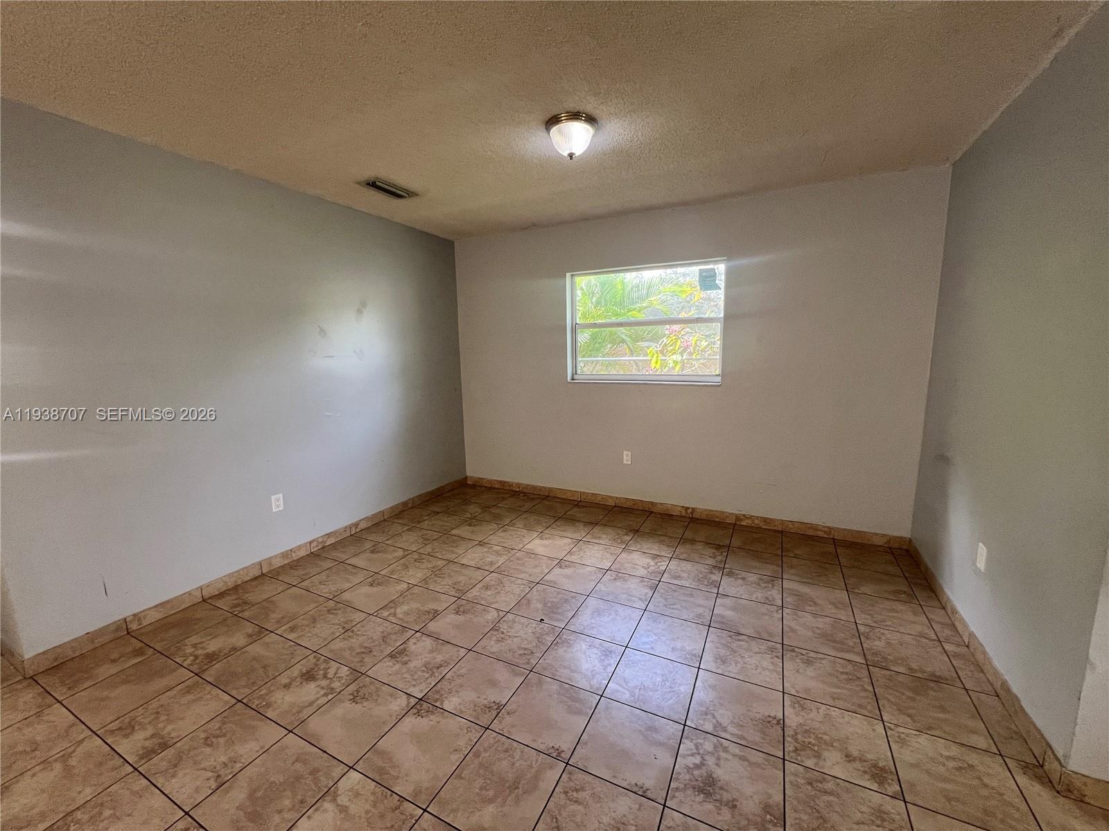 LA PALOMA - Residential