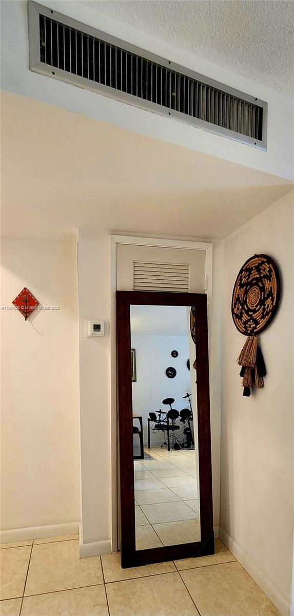 JADE WINDS GRP EASTER LIL - Residential