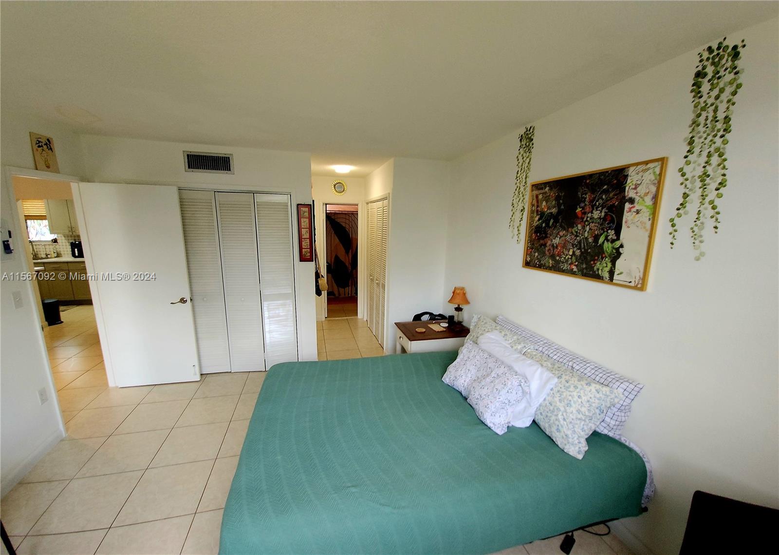 JADE WINDS GRP EASTER LIL - Residential