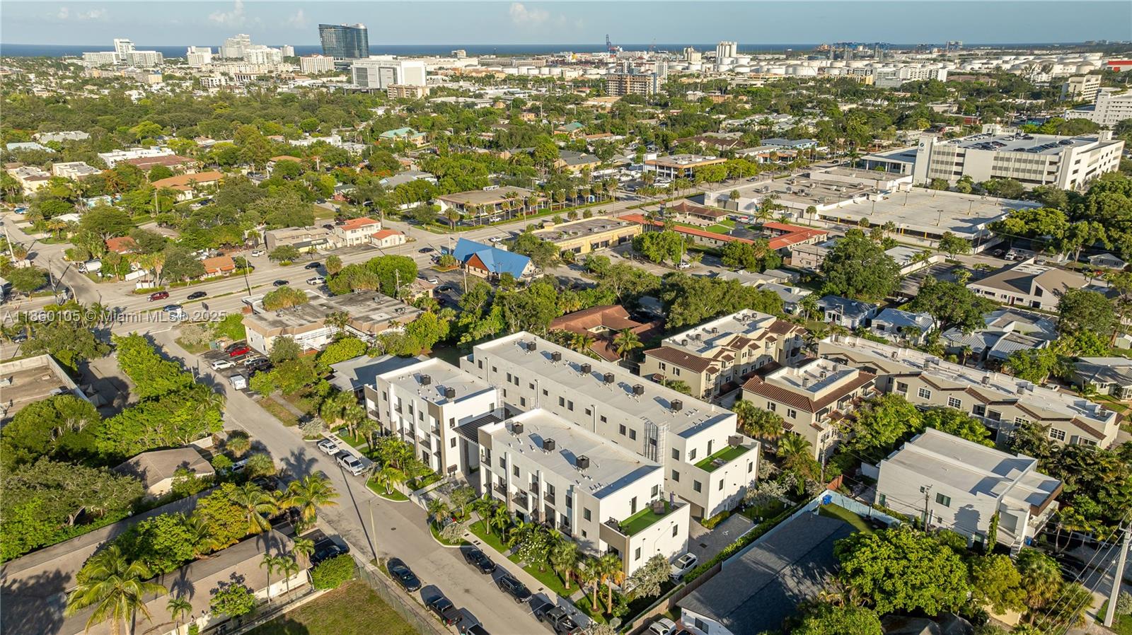 CROISSANT PARK - Residential