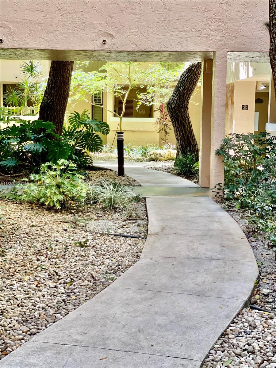 ROYAL PALM AT PLANTATION - Residential