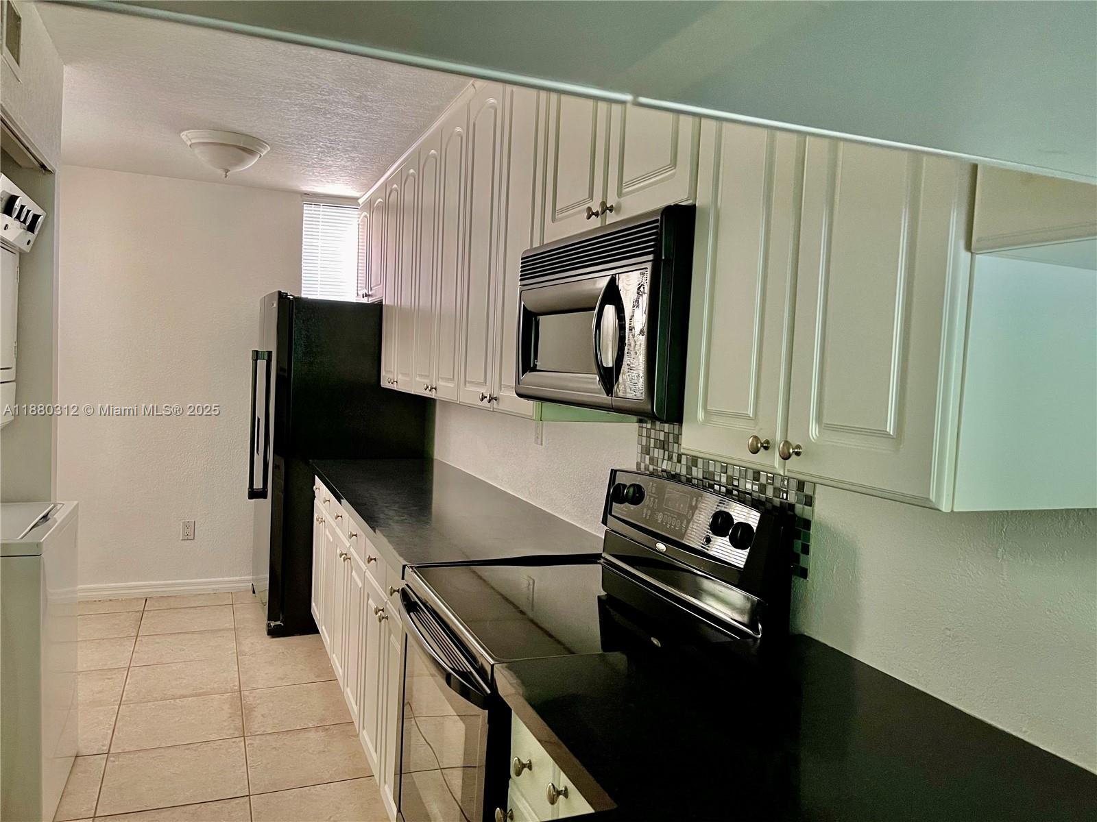 ROYAL PALM AT PLANTATION - Residential